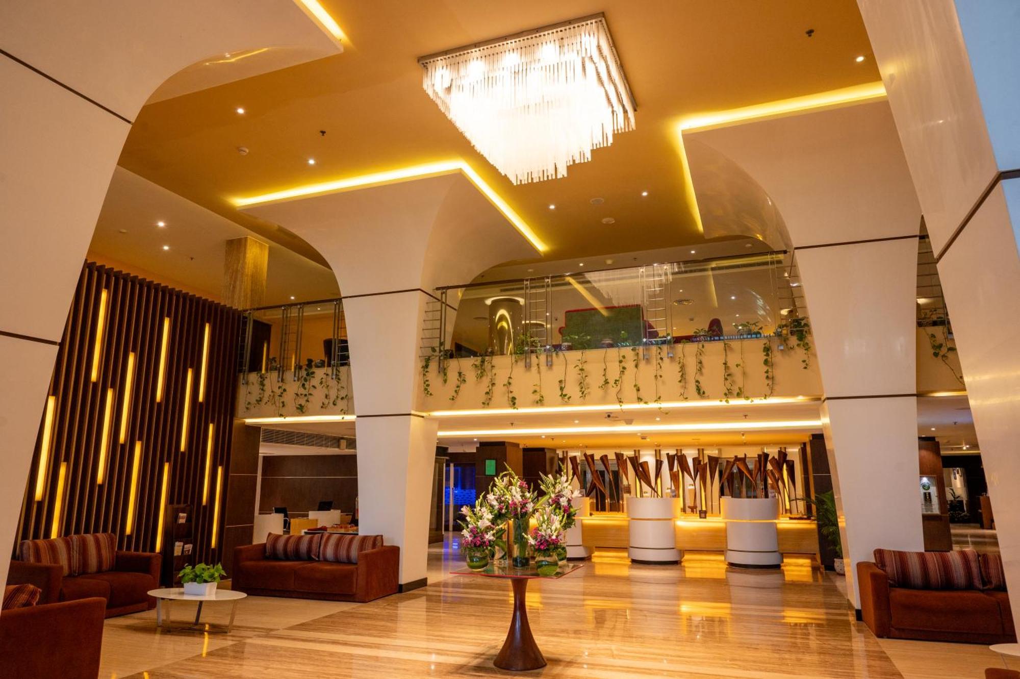 Grand Kakinada By Grt Hotels Ngoại thất bức ảnh