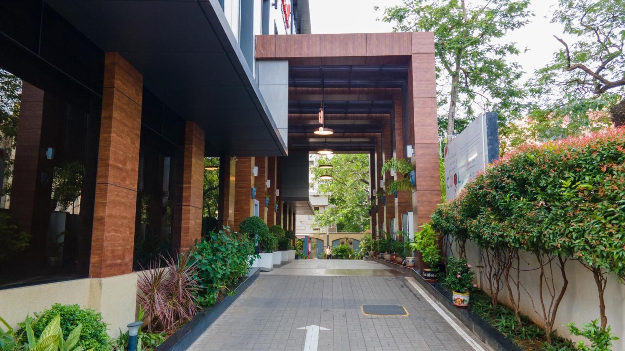 Grand Kakinada By Grt Hotels Ngoại thất bức ảnh
