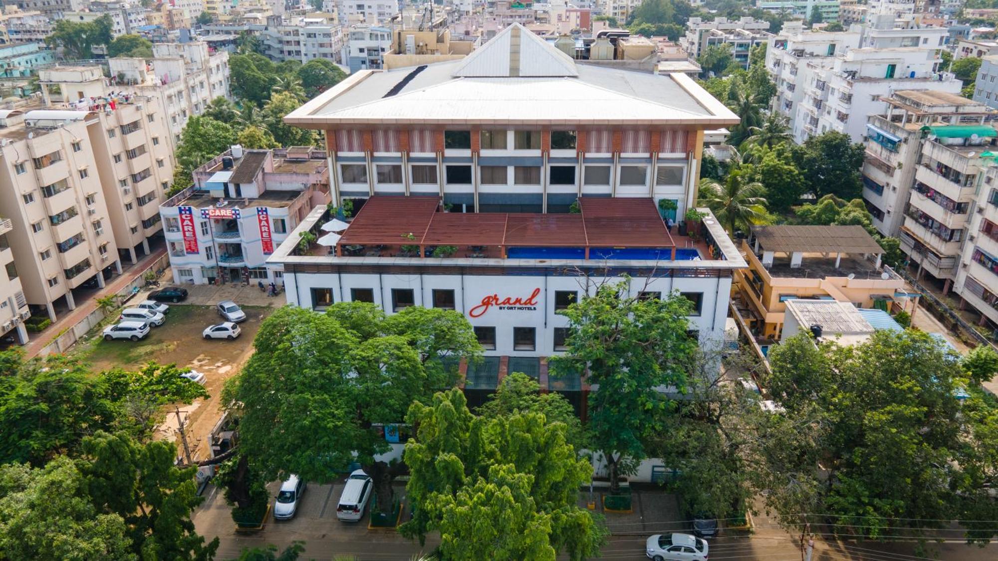 Grand Kakinada By Grt Hotels Ngoại thất bức ảnh