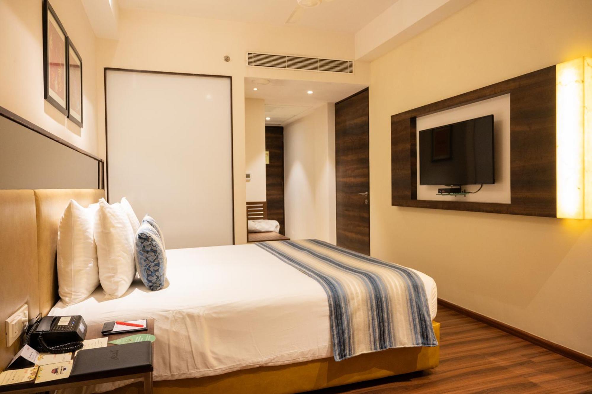 Grand Kakinada By Grt Hotels Ngoại thất bức ảnh